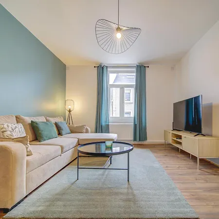 Apartment Contemporain *